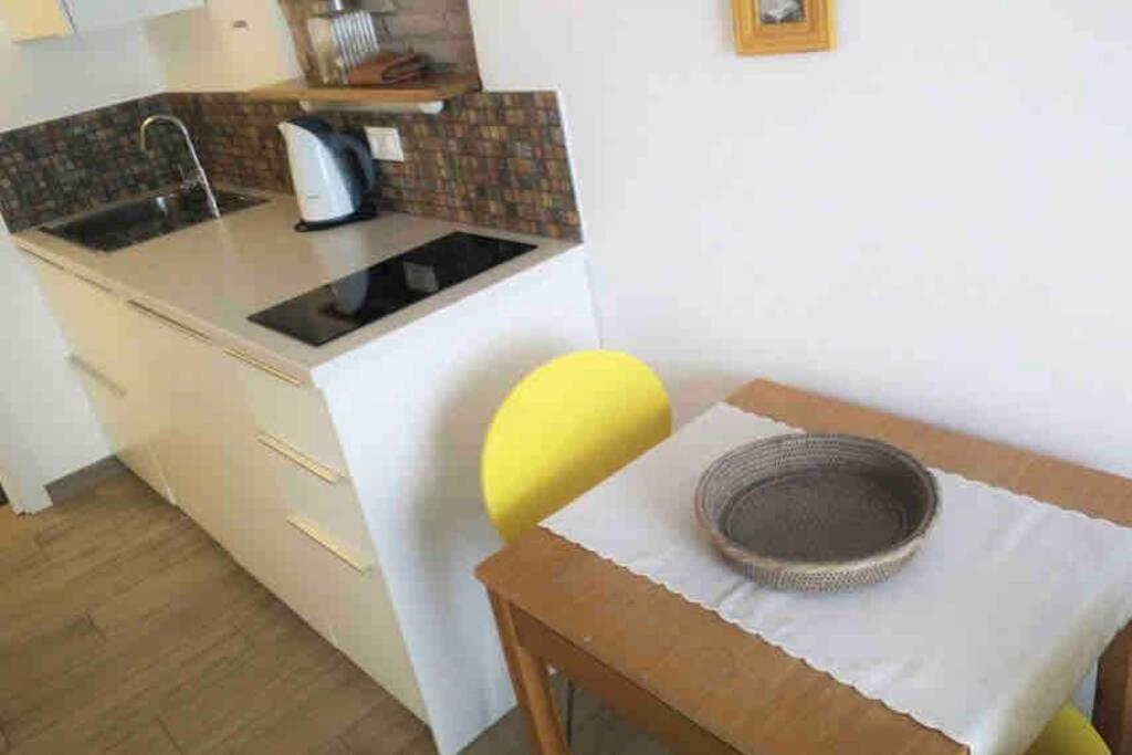 Old Town 14 Apartment ลูบลิยานา ภายนอก รูปภาพ